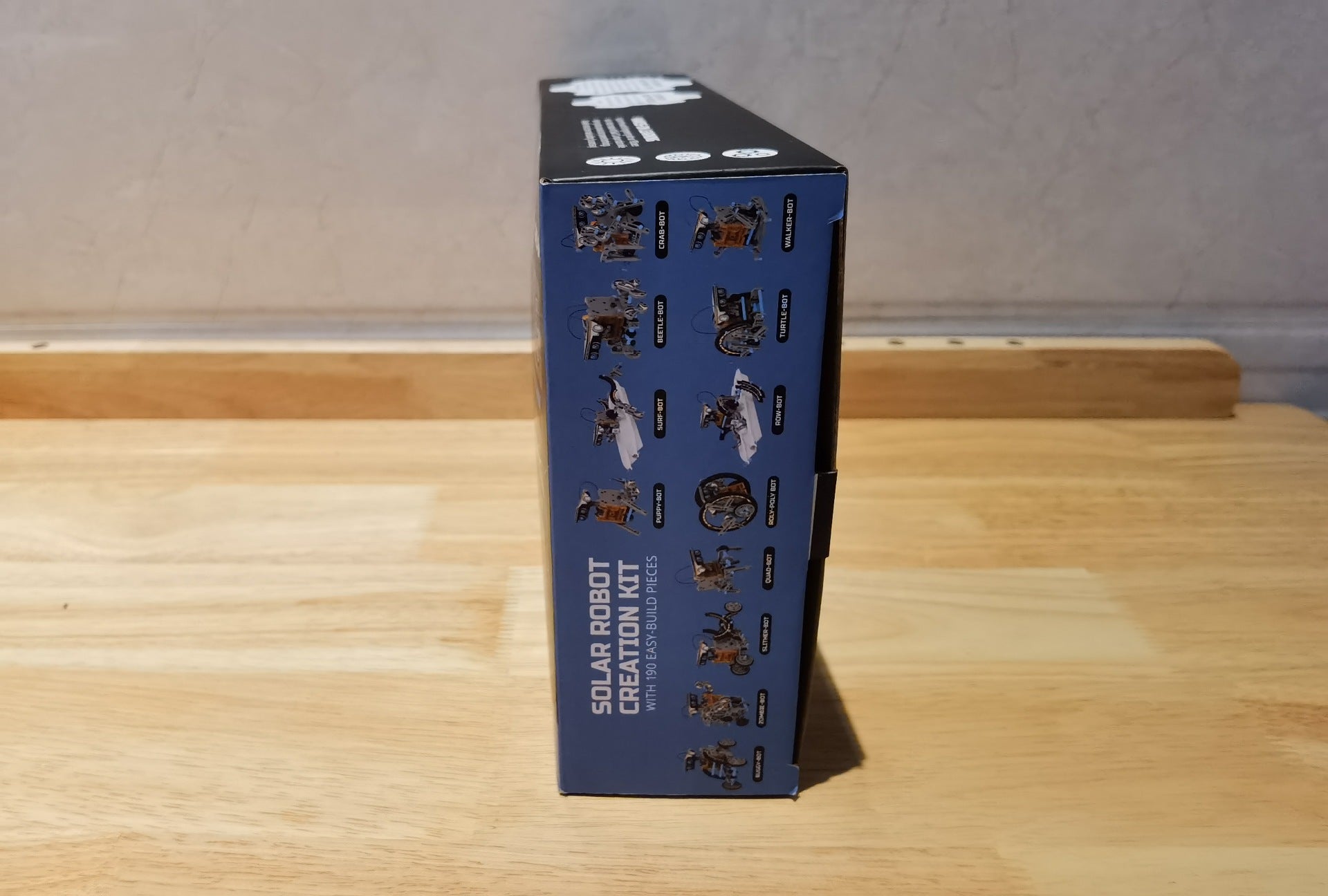 Upgraded Version DIY 13-in-1 Solar Powered Assembly Toy Car12Combination1Intelligent Robot